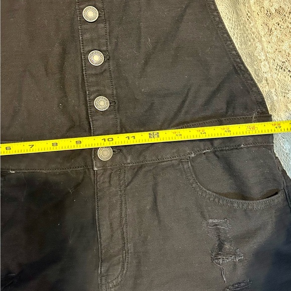 American Eagle Black Denim Distressed Shorts Overalls / medium - Picture 11 of 12